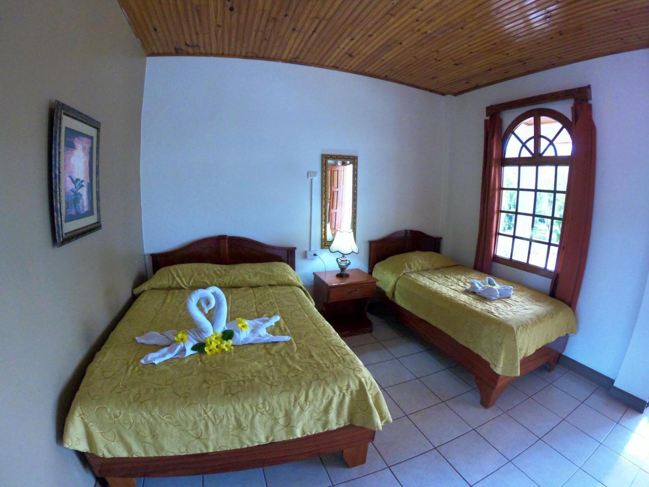 Hotel Los Higuerones Paso Canoas Dış mekan fotoğraf